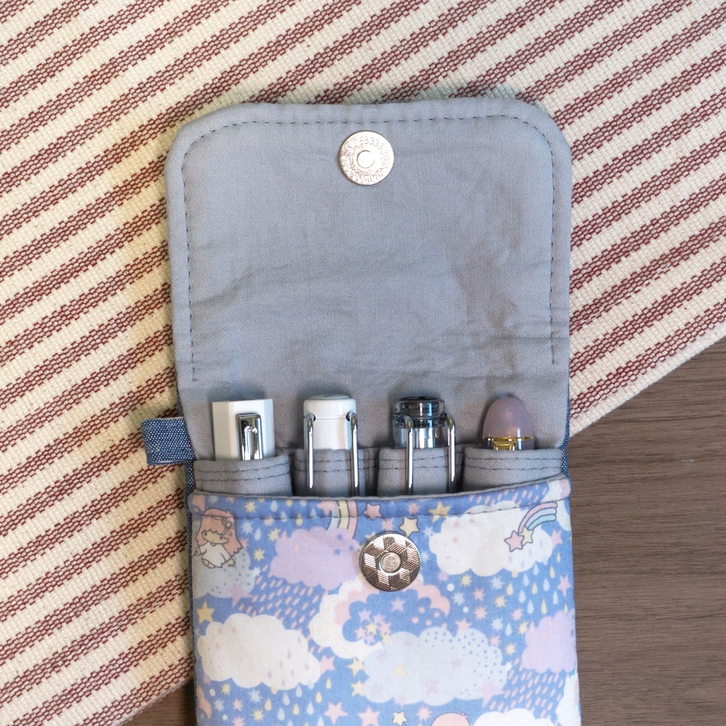 (12) Little Twin Stars - 4 Slots
