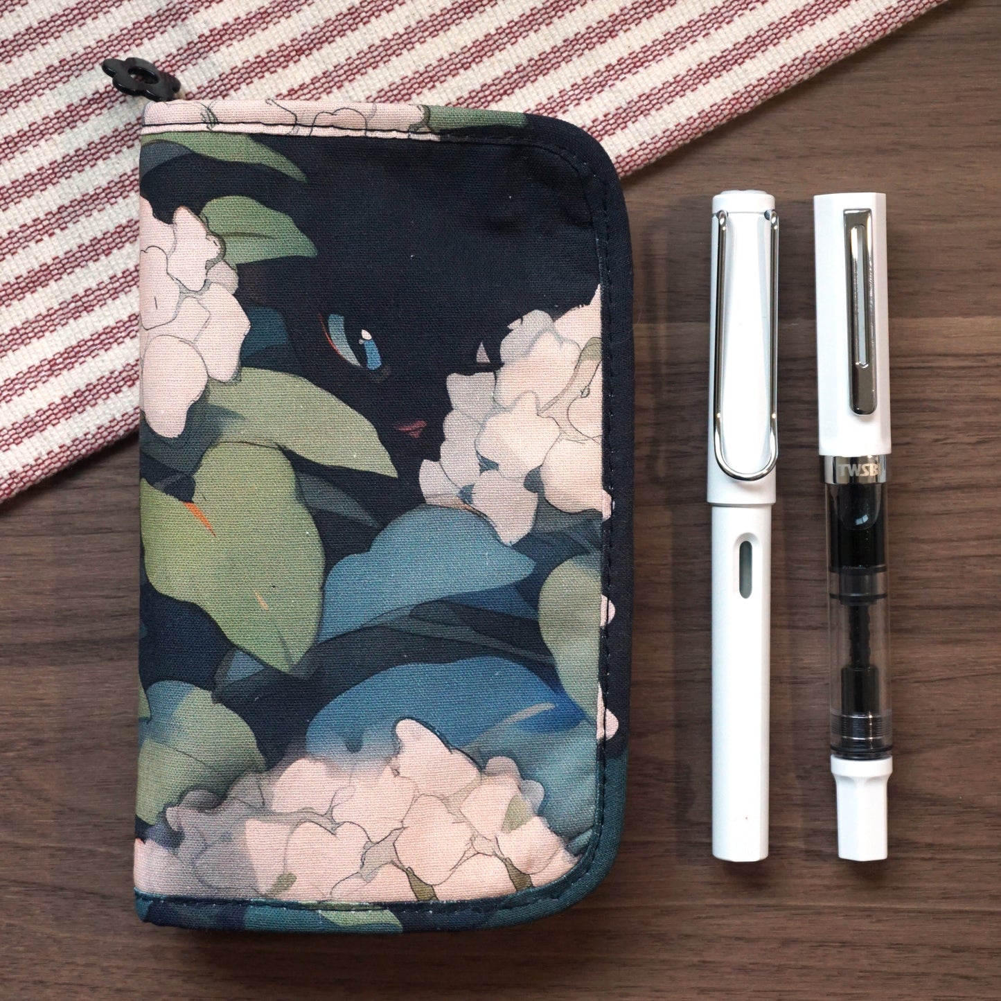 Cat - 6 Slot Zipper (B Grade)